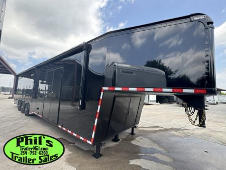 New 2026 Haulmark 8.5X44 GOOSENECK BATHROOM PACKAGE 2 ELECTRIC AWNINGS & AIRLINES! Car / Racing Trailer