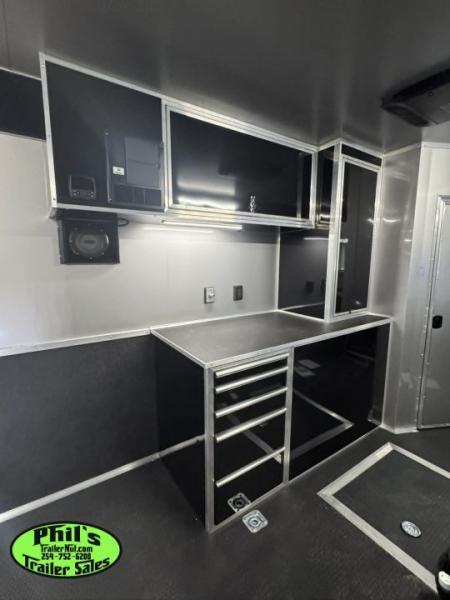 New 2026 Haulmark 8.5X44 GOOSENECK BATHROOM PACKAGE 2 ELECTRIC AWNINGS & AIRLINES! Car / Racing Trailer