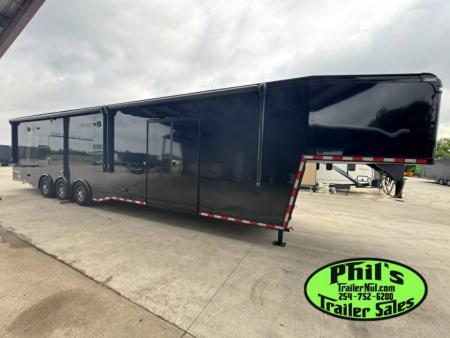 New 2026 Haulmark 8.5X44 GOOSENECK BATHROOM PACKAGE 2 ELECTRIC AWNINGS & AIRLINES! Car / Racing Trailer