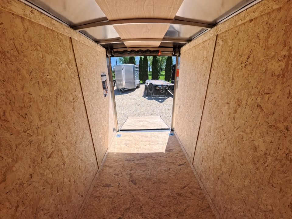 New 2026 Formula Trailers 5 x 8 x 6 White Traverse Flat Top V-Nose Cargo / Enclosed with 3K GVWR, Black Aluminum Wheel Assembly, Rear Flare, D-Rings