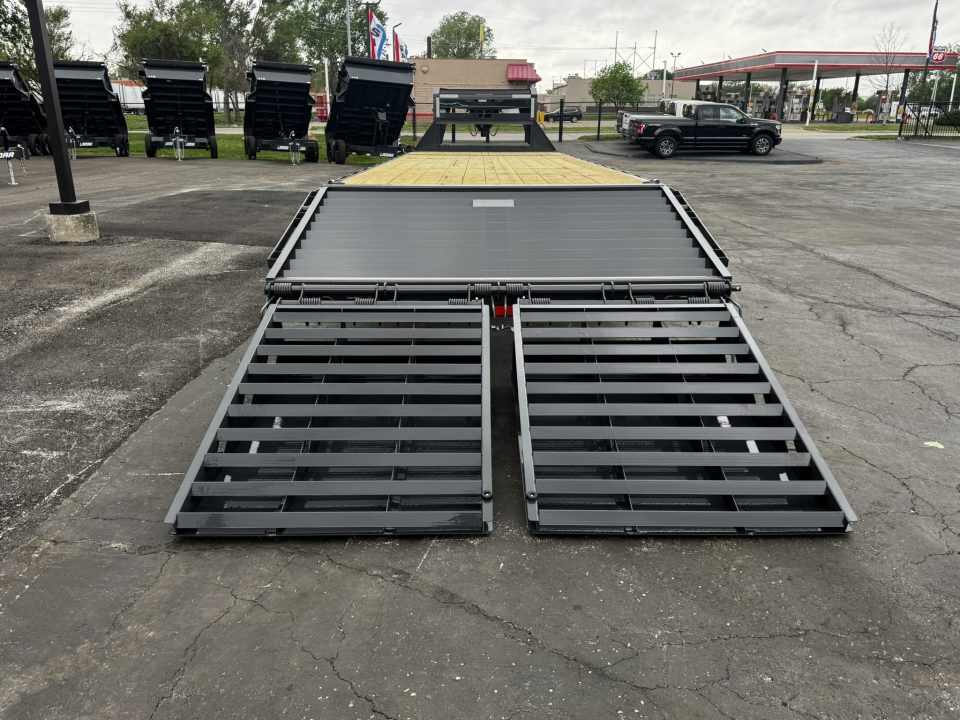 New 2026 Lamar Trailers 102"x30' -14k Gooseneck Bodies