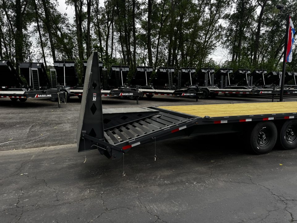 New 2026 Lamar Trailers 102"x36'-14K Gooseneck Bodies