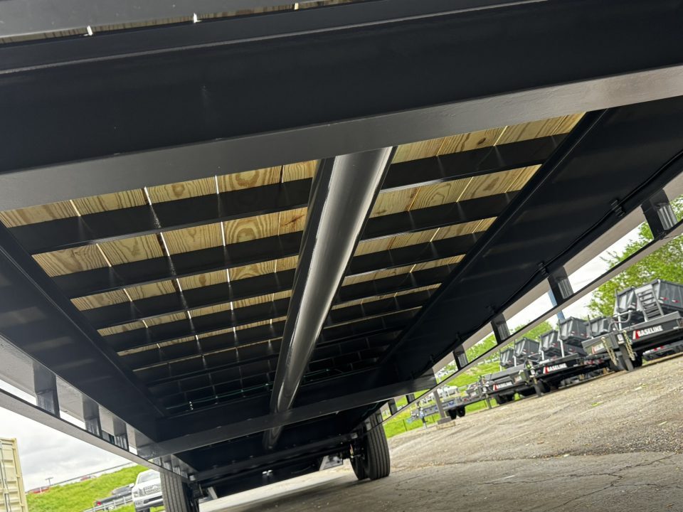 New 2026 Lamar Trailers 102"x36'-14K Gooseneck Bodies
