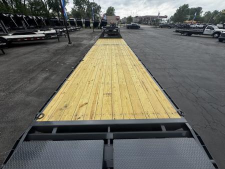 New 2026 Lamar Trailers 102"x36'-14K Gooseneck Bodies