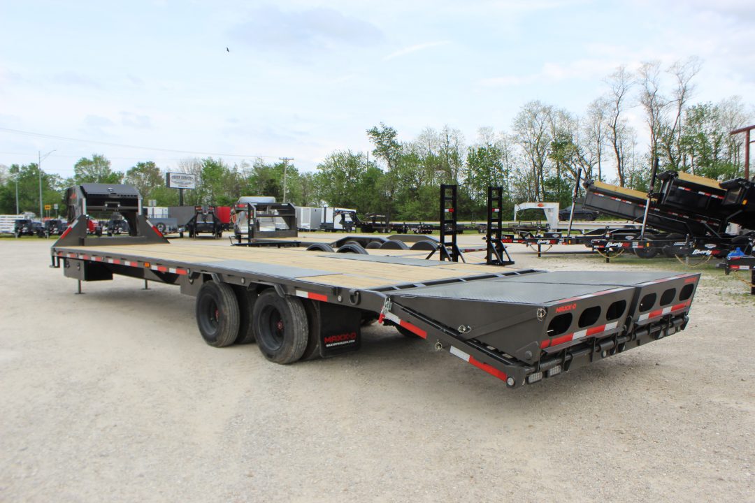 New 2026 MAXX-D LHX 34' Flatbed Trailer