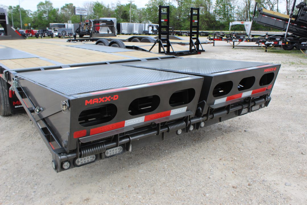 New 2026 MAXX-D LHX 34' Flatbed Trailer