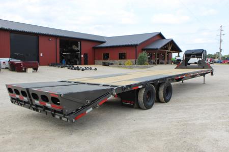 New 2026 MAXX-D LHX 34' Flatbed Trailer