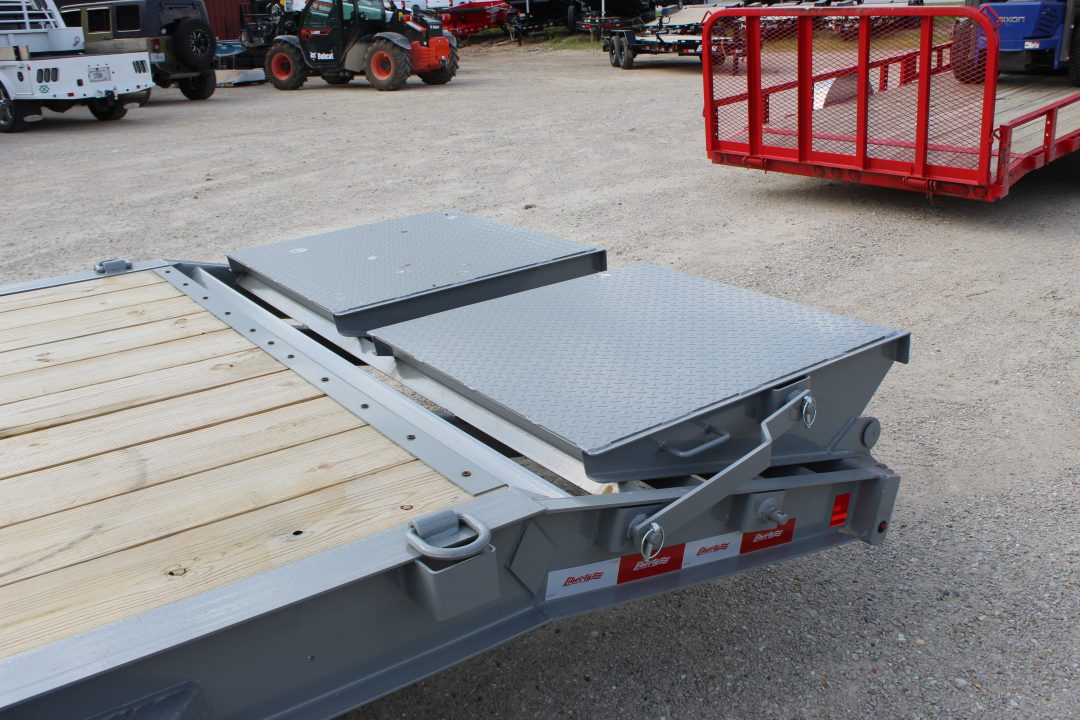 New 2026 Liberty LE 22' Equipment Trailer