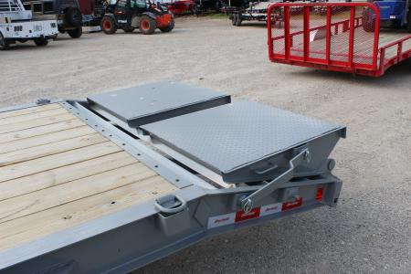 New 2026 Liberty LE 22' Equipment Trailer