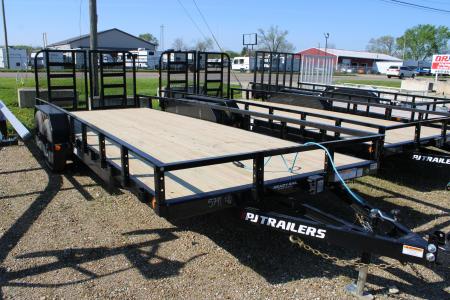 New 2026 PJ Trailers 20' RG 10K GVWR STOCK ID 6267 Landscape Trailer