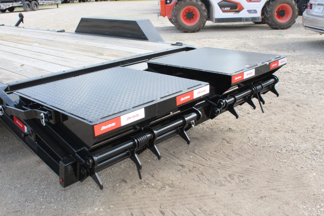 New 2026 Liberty LE 83"x20' Equipment Trailer