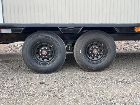 New 2026 25' 16k PJ Gooseneck Flatbed Trailer