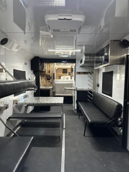 New 2027 Trails West 24' Freeride