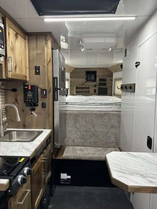 New 2027 Trails West 36' Freeride