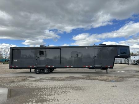 New 2027 Trails West 36' Freeride