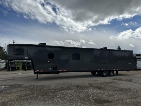 New 2027 Trails West 36' Freeride