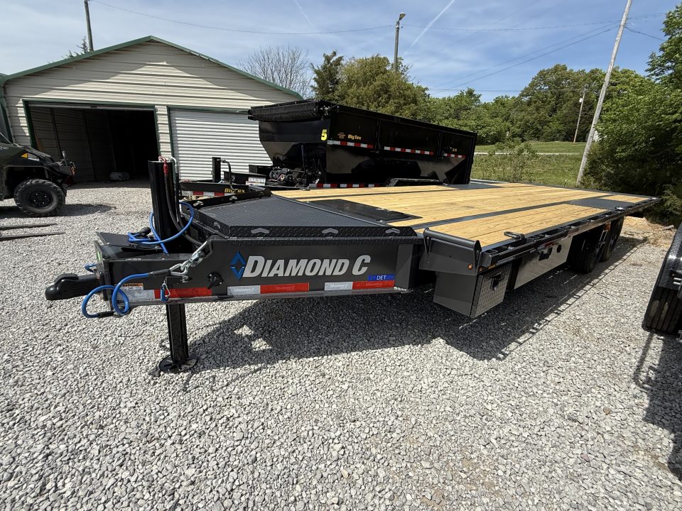 New 2026 Diamond C DET 210 Power Tilt 24’ Trailer, POP UP 12K WINCH, 23K GVWR, HYDRAULIC JACK