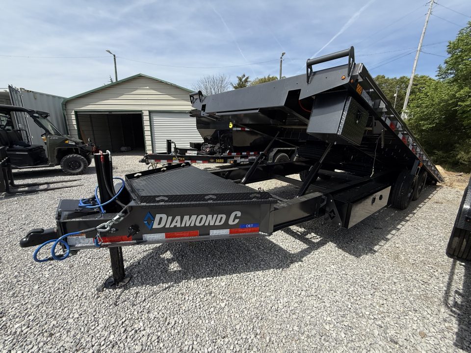 New 2026 Diamond C DET 210 Power Tilt 24’ Trailer, POP UP 12K WINCH, 23K GVWR, HYDRAULIC JACK