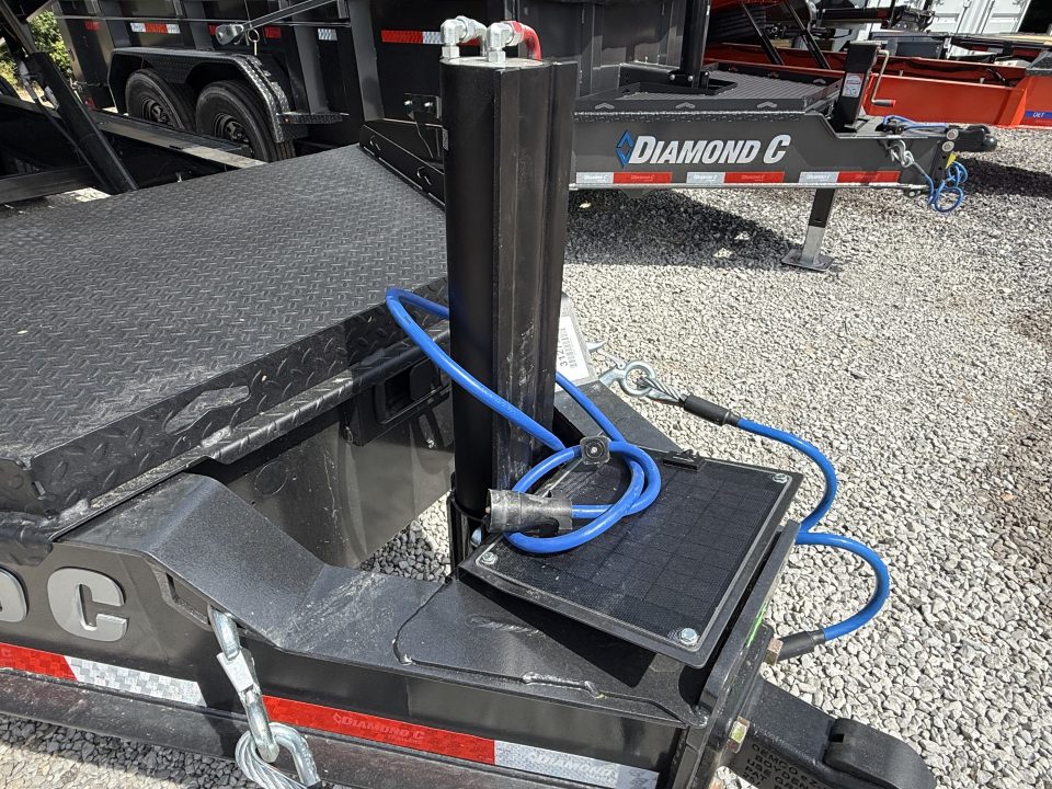 New 2026 Diamond C DET 210 Power Tilt 24’ Trailer, POP UP 12K WINCH, 23K GVWR, HYDRAULIC JACK
