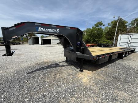 New 2026 Diamond C FMAX 212 32’ Flatbed Trailer, PACESETTER EDITION, HYD DOVETAIL, HYD JACKS, ELEC HYD DISC BRAKES, 17.5 ALUMINUM OUTER WHEELS