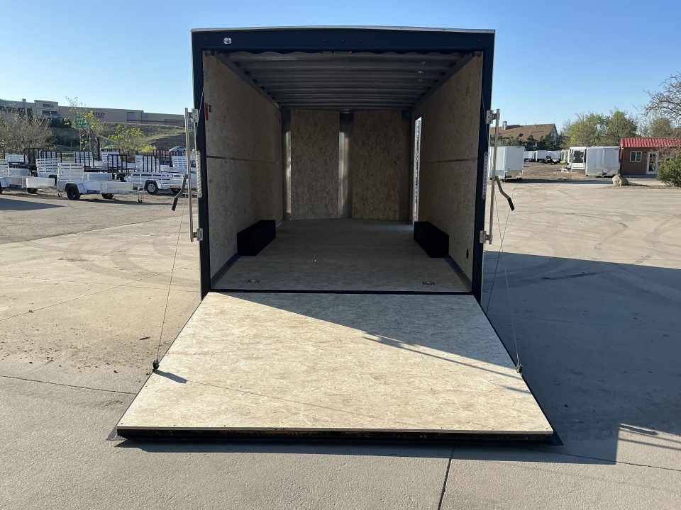 New 2026 H&H Trailers 8.5x20 (2-5k axles) Enclosed Trailer