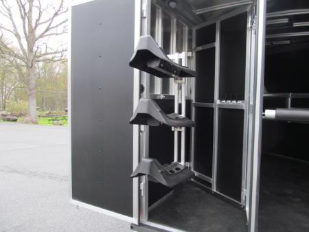 New Shadow Select Series 3 H Slant BP W/ Dressing Room Horse Trailer