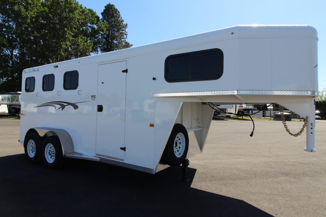 New 2027 Trails West Adventure MX 3 Horse Gooseneck Trailer