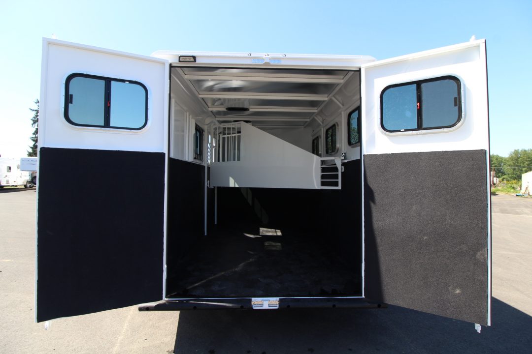 New 2027 Trails West Adventure MX 3 Horse Gooseneck Trailer