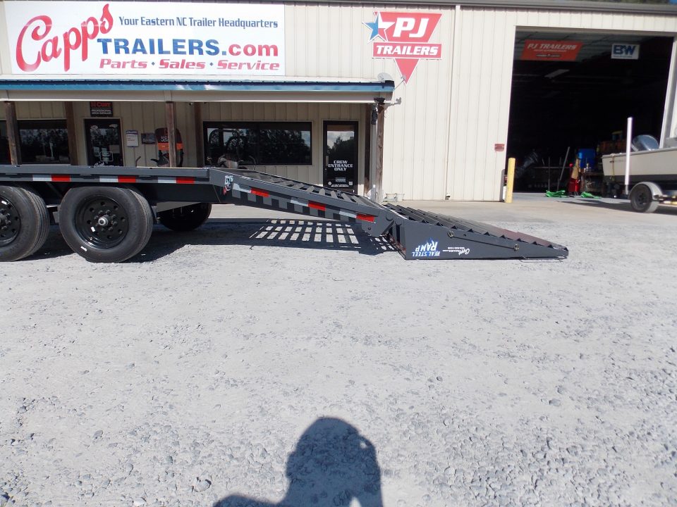 New 2026 Triple Crown Trailers TC GN16-25DT Equipment Trailer
