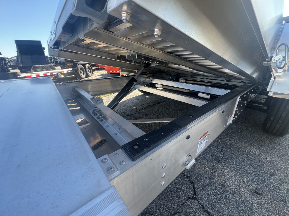 New 2025 EBY Trailers 17+7 16K Tilt Equipment Trailer