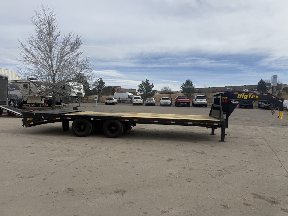 New 2026 Big Tex 25GN-25D5A-MRBK Flatbed Trailer