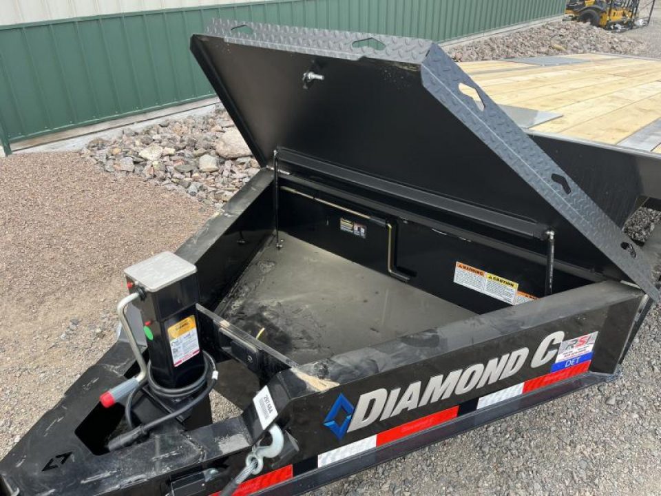 New 2026 24' 14k Diamond C Deckover Tilt Trailer