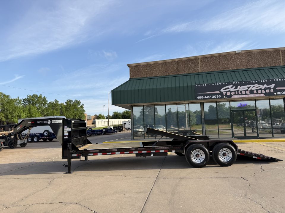 New #037824 2026 DIAMOND T HDSKP1608TDGN 24 X 83 TANDEM AXLE 16K GOOSENECK EQUIPMENT TILT DECK TRAILER