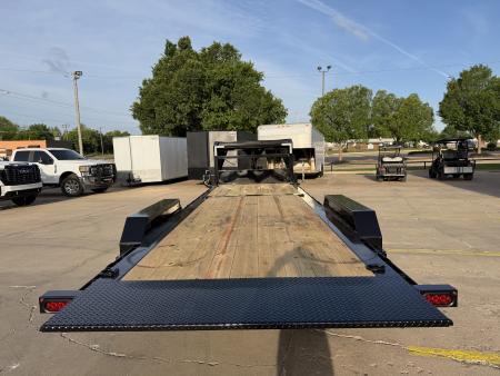 New #037824 2026 DIAMOND T HDSKP1608TDGN 24 X 83 TANDEM AXLE 16K GOOSENECK EQUIPMENT TILT DECK TRAILER