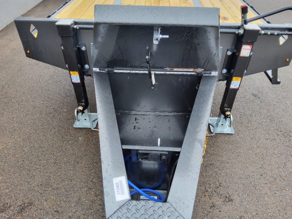 New 2026 Diamond C Trailers PX212MR/XDR 2 Flatbed Trailer