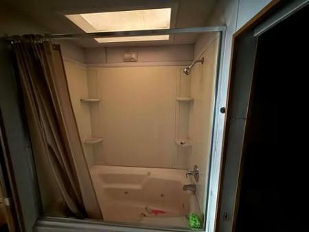 Used 2004 Renegade 42’ Motorhome