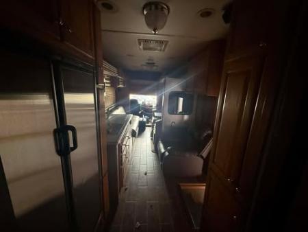 Used 2004 Renegade 42’ Motorhome