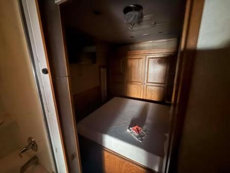 Used 2004 Renegade 42’ Motorhome