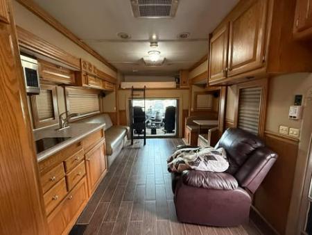 Used 2004 Renegade 42’ Motorhome