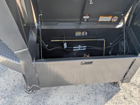 New 2026 Diamond C Trailers FMAX 212 32' Tandem Dual Wheel Gooseneck Trailer w/ Max Ramps Equipment Trailer