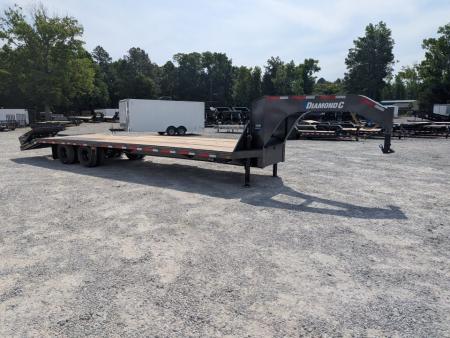 New 2026 Diamond C Trailers FMAX 212 32' Tandem Dual Wheel Gooseneck Trailer w/ Max Ramps Equipment Trailer