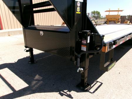 New 2026 Load Trail 102x26 GN Flatbed w/ Max Ramps 14k