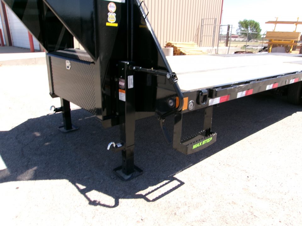 New 2026 Load Trail 102x25 GN Flatbed w/ Max Ramps 24k