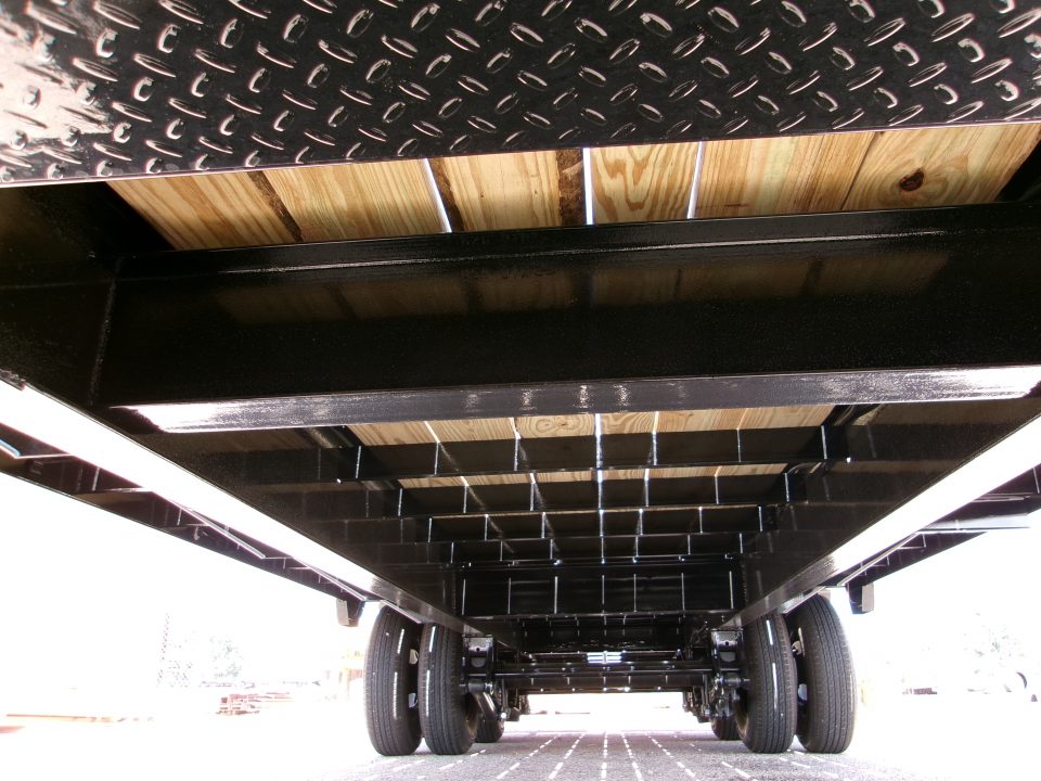 New 2027 Load Trail 102x25 GN Flatbed w/ Max Ramps 24k