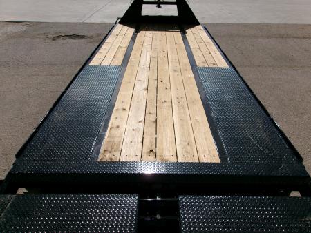 New 2027 Load Trail 102x25 GN Flatbed w/ Max Ramps 24k