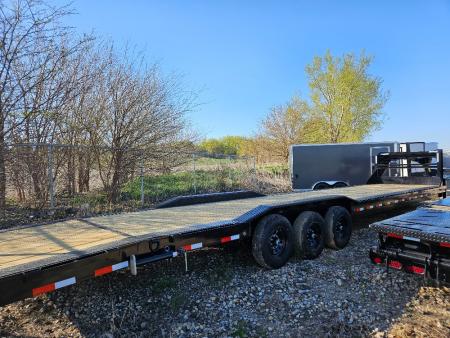 New 2026 Load Trail 102 x40' TRIPLE AXLE  GOOSENECK Car Hauler