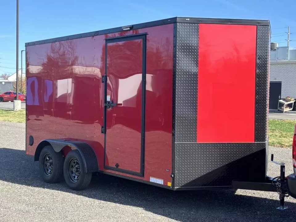 New 2026 Diamond Cargo 7' x 14' TA  V-Nose Enclosed Trailer / 5 Year Warranty