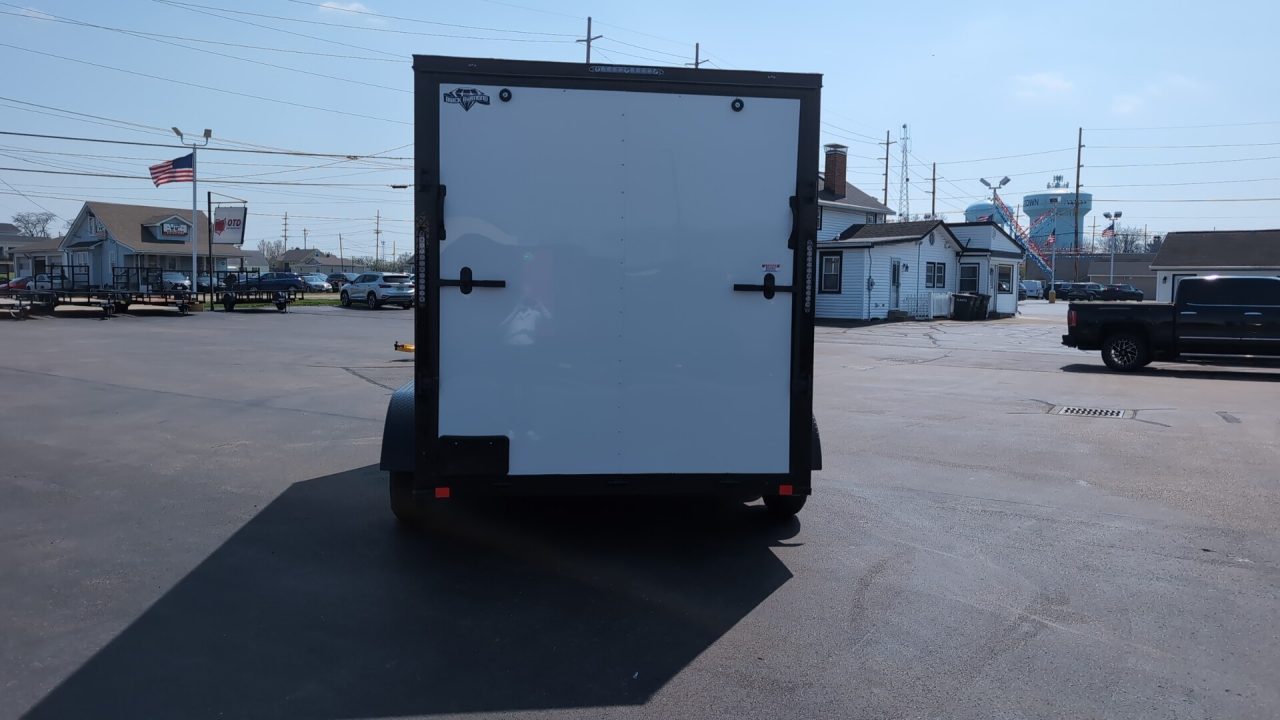 New 2025 Diamond Cargo 7' X 12' TA V-Nose Enclosed Trailer / 5 Year Warranty