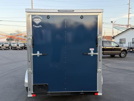 New 2026 Diamond Cargo 6' x 10' SA V-Nose Enclosed Trailer / 5 Year Warranty