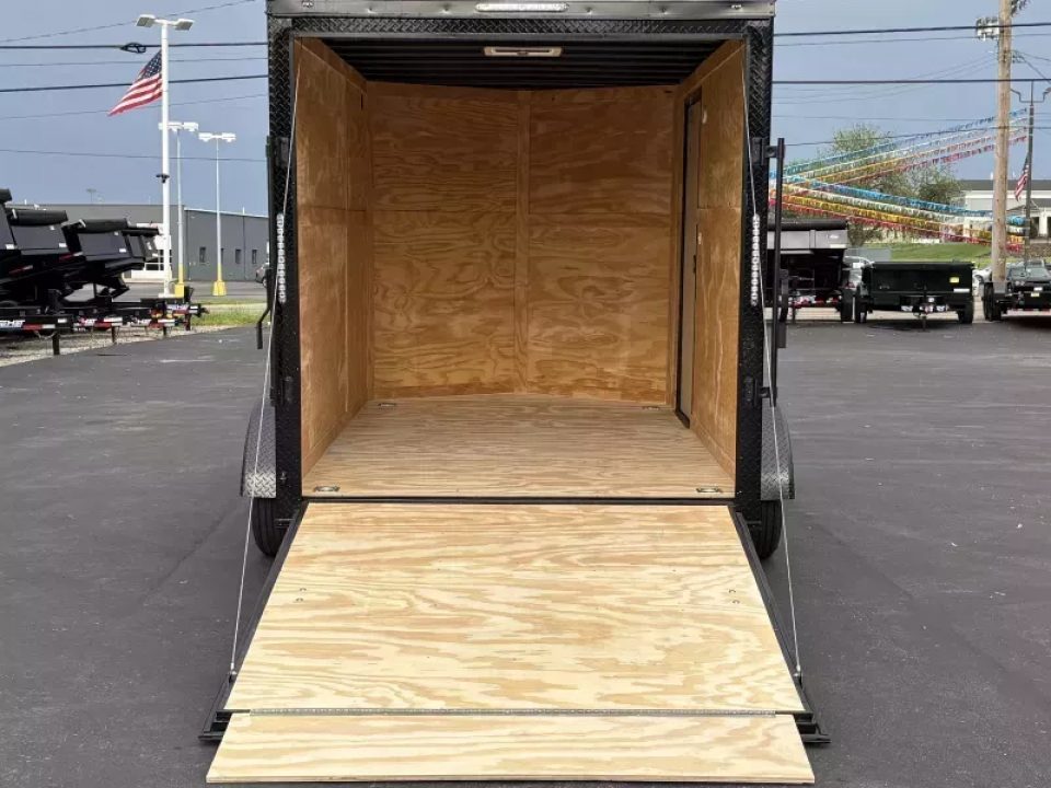 New 2025 Diamond Cargo 7' x 12' TA V-Nose Enclosed Trailer / 5 Year Warranty